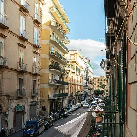 612 * Naples